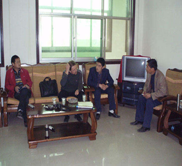 俄羅斯友人在我廠(chǎng) 俄羅斯友人在我廠(chǎng)